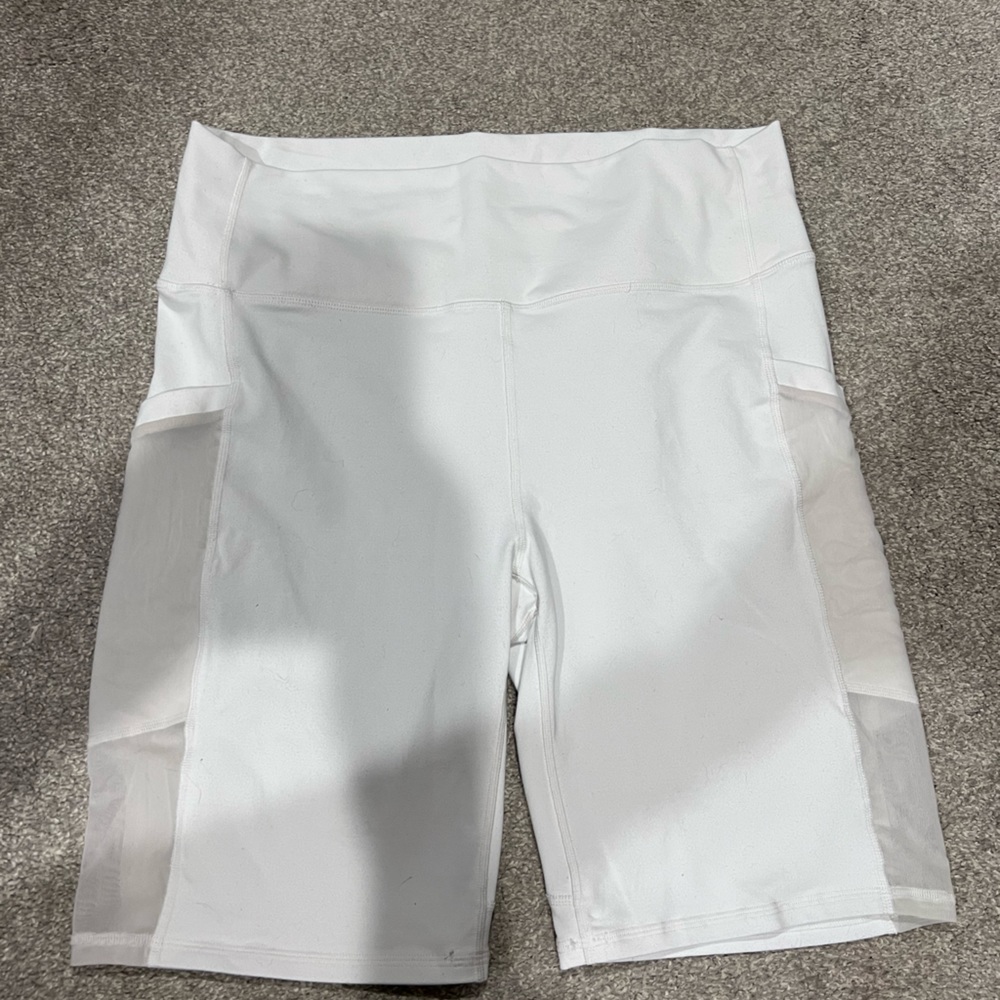 fabletics powerhold pocket biker shorts